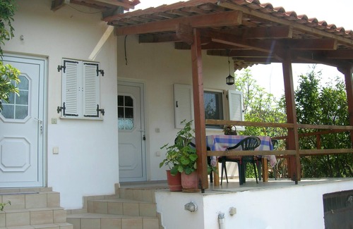 Kakovatos House | Calm located, amid an olive grove, close to the beach, wifi | holiday house Ilia
