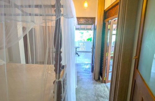 Thalaramba House | Calm Retreat