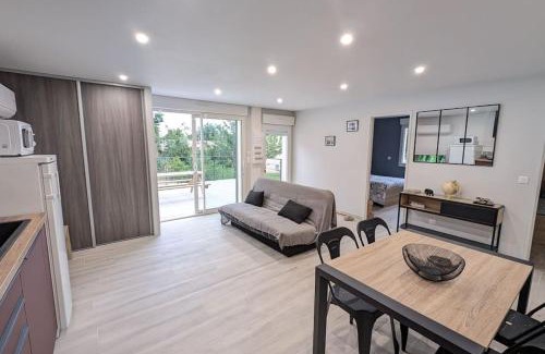 Saix House | Calme, 2 chambres, terrasse,Wifi TV connectée Clim