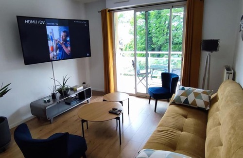 Pau Nord Apartment | Calme - Bien équipé - Parking -Terrasse