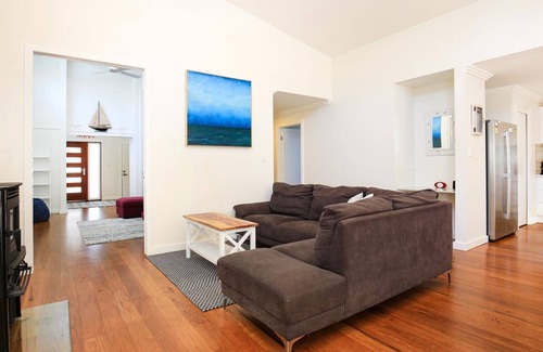 Callala Beach House | Calming Waters - Pet Friendly - Community Pool