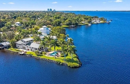 Alabama Grove Terrace House | Caloosahatchee Riverfront Paradise