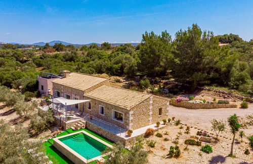 Sineu Cottage | CALUIX Finca for 8, sun and relax in nature in Mallorca