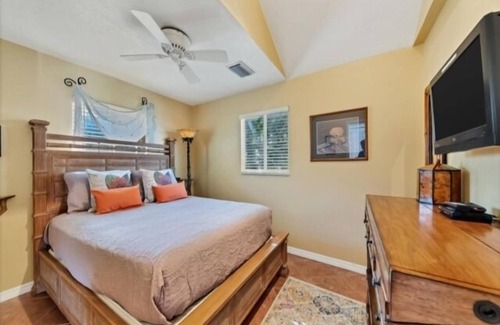 Placida Cottage | Calypso Cottage - Gulf FRONT - Fully recovered from Ian - Amazing sunsets