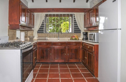 Gate Park Villa | Calypso Court (3 BR)