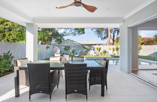 Sawtell House | Calypso - Pool, Walk To Beach, Sawtell