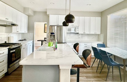 Camarillo House | Camarillo large family home
