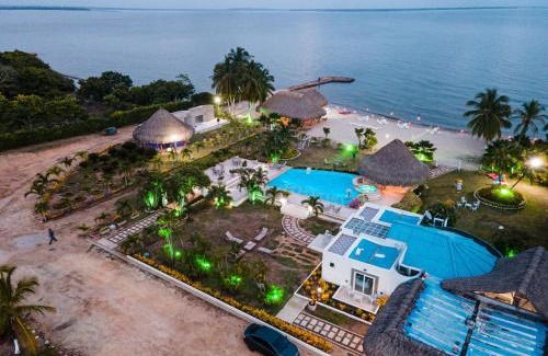 Bocachica Bed & Breakfast | CAMATAJUA BARU HOUSE