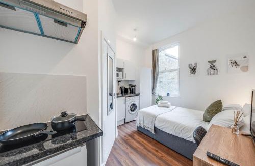 Camberwell Apartment | Camberwell High Spec 6-Studio Unit Block