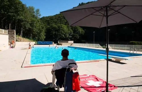 Brassac Villa | Camboussel Holiday Village * - Cottage escape 4 people