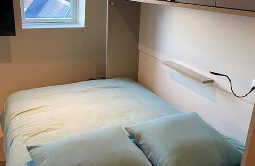 Cambrai Apartment | Cambrai:studio style loft