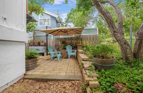 Happy Hill House | Cambria Gem, Walk to Moonstone Beach (30+ days)