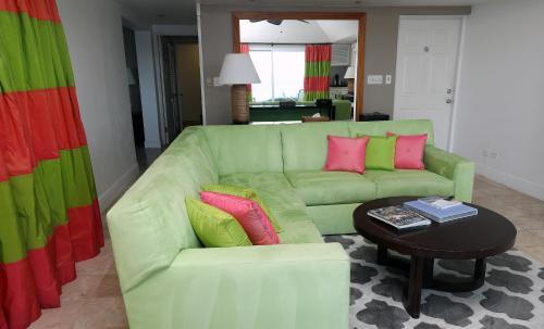 Somerset Village Resort | Cambridge Beaches Resort and Spa