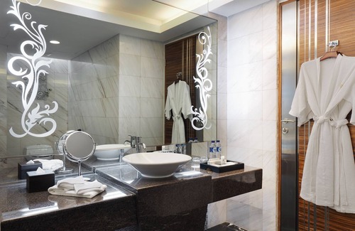 Medan Hotel | Cambridge Hotel Medan