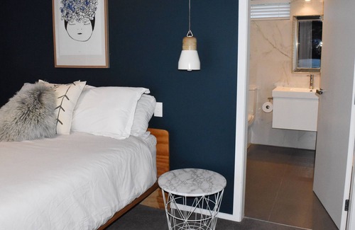 Cambridge House | Cambridge Riverside Executive Home