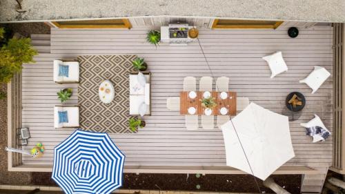 Cardiff-by-the-Sea House | Camden by AvantStay 5mins to the Beach Elevated Home w Pacific Ocean Views