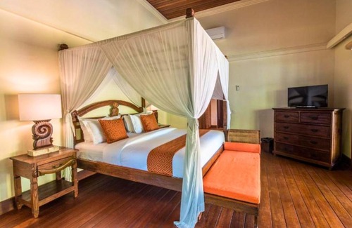 Jimbaran Bay Villa | Camelia 4 BR Private Pool NE20