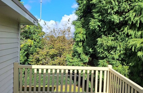 Blackheath Cottage | Camellia Cottage - a relaxing getaway in the misty mountains!