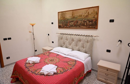 Brindisi Histotic Center House | Camera Familiare con Doccia - Villa San Giuseppe