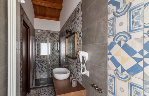 Lioni House | Camera Familiare Deluxe