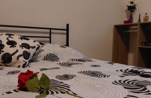 Pistoia House | Camera "Il Giarasole"