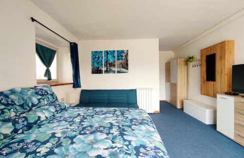 Montieri House | Camera L' Officina