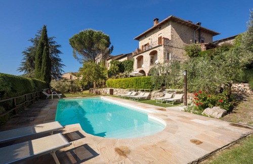 Castel San Gimignano House | Camera La Loggia