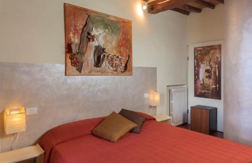 Castel San Gimignano House | Camera La Loggia