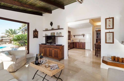 San Vito Lo Capo Villa | Camilla Canna - Three Bedroom Villa, Sleeps 6