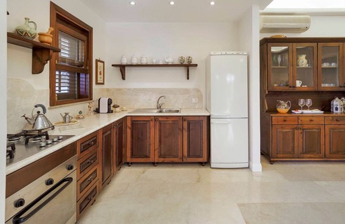 San Vito Lo Capo Villa | Camilla Canna - Three Bedroom Villa, Sleeps 6