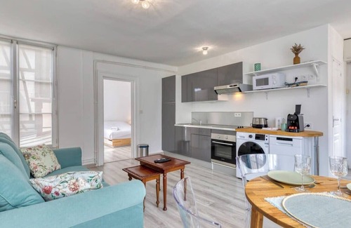 Quartier Vieux Marche-Cathedrale Apartment | Camille : Joli Appartement Centre Ville Rouen