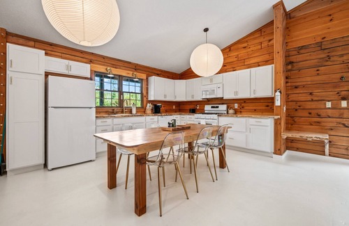 Rangeley Plantation House | Camp 17 | Private | Renovated Summer 2025