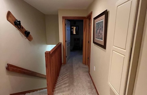 Snowshoe House | Camp 4 #7: 2 Bedrooms, 2.5 Baths: Slope Side, Gas Fireplace.
