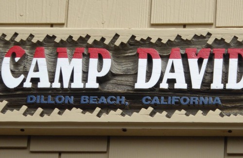 Dillon Beach House | CAMP DAVID ~ A LIGHT FILLED CONTEMPORARY HOME. MINUTES FROM BEACH. SLEEPS 4.