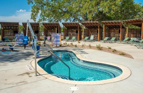 Waco House | Camp Fimfo Waco