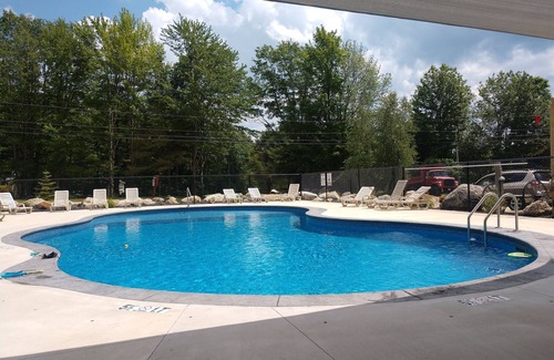 Durham RV Rental | Camp in Cabins all year. At Durham Leisure campground. Maine Style.