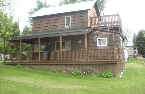 Cayuga Cottage | Camp Onondaga Fully Restored Historic Lake Front Cottage