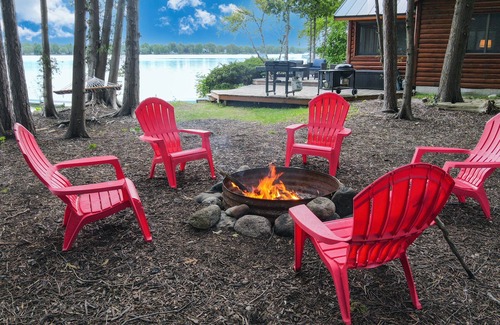 Presque Isle Cabin | Camp Windy Dock: Brand New Hot Tub!