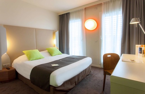 Saint-Jacques-de-la-Lande Hotel | Campanile Rennes Sud - Saint Jacques