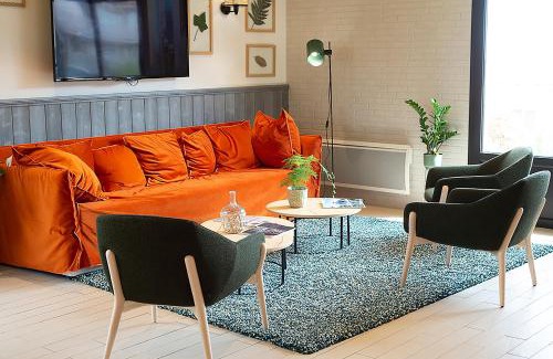 Clermont-Ferrand Hotel | Campanile Clermont Ferrand - Le Brezet