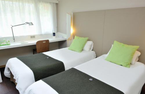 Clermont-Ferrand Hotel | Campanile Clermont Ferrand - Le Brezet