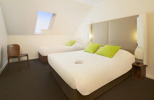 Royallieu Village Hotel | Campanile Hotel Compiegne