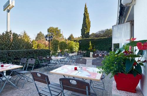 Meyreuil Hotel | Campanile NATURE - Aix En Provence Meyreuil