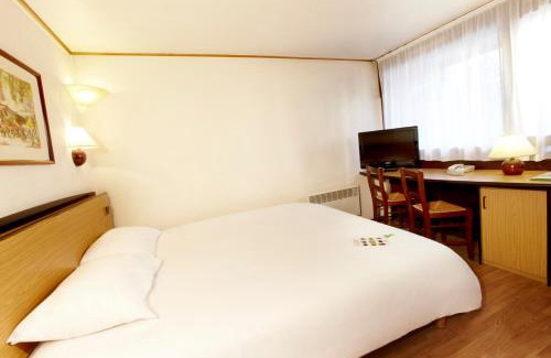 Plaisir Hotel | Campanile Plaisir