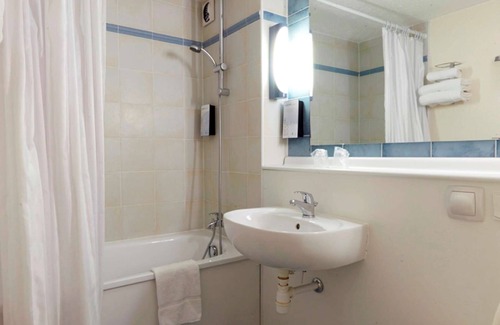 Mont-Saint-Aignan Hotel | Campanile Rouen Nord - Mont Saint-Aignan