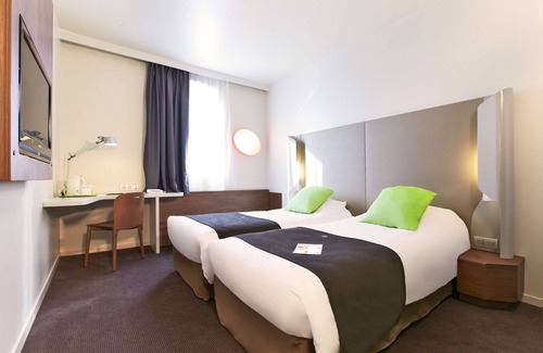 Montigny-le-Bretonneux Hotel | Campanile Saint Quentin en Yvelines
