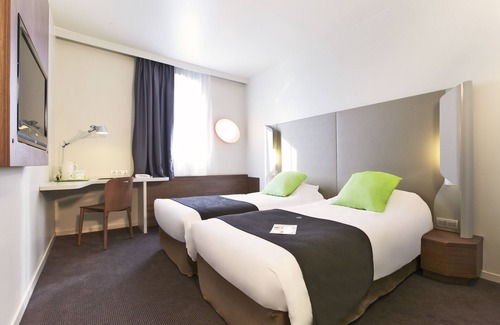 Petite-Foret Hotel | Campanile Valenciennes Ouest - Petite Foret
