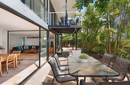 Moffat Beach House | Campbell Street 2/4, Moffat Beach