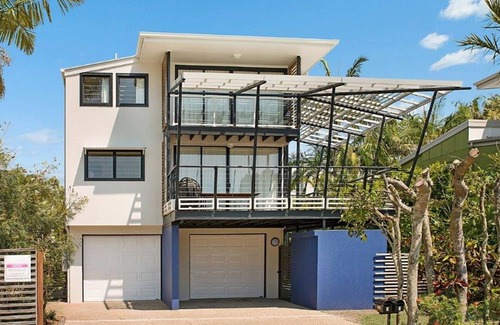 Moffat Beach House | Campbell Street 2/4, Moffat Beach