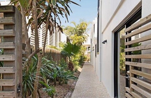 Moffat Beach House | Campbell Street 2/4, Moffat Beach